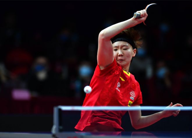 持高强度进 持高强度进